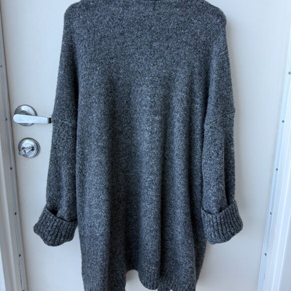 Old Navy Oversized Open Front Cardigan Gray Soft Knit Sweater 2X(Fits S–L) - Picture 3 of 4